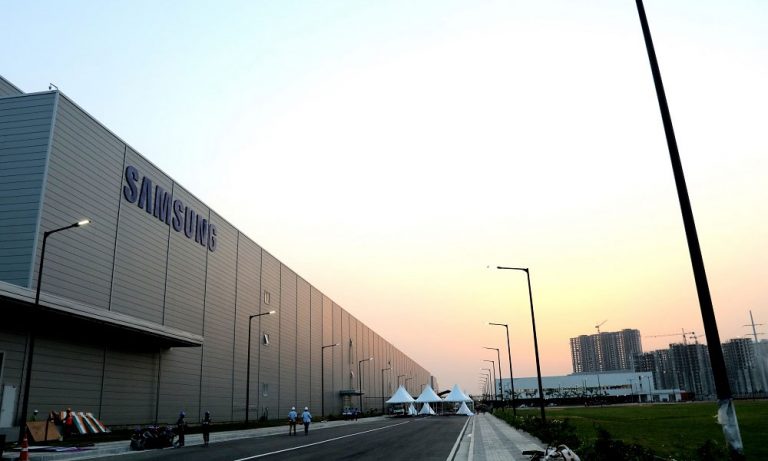 Samsung is losing out its battle in China