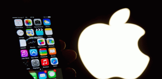 An iPhone vulnerability that allows anyone to send text messages without opening the lock