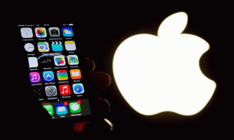 An iPhone vulnerability that allows anyone to send text messages without opening the lock