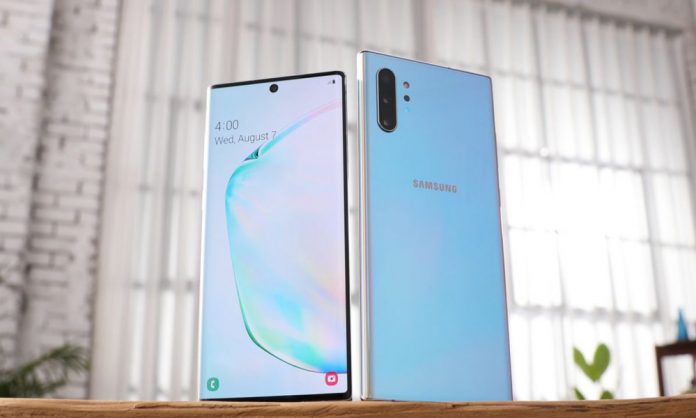 Galaxy Note 10 and Note 10 Plus phones receive first update