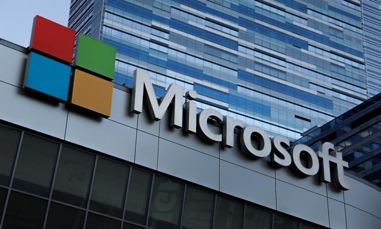 Microsoft defends Huawei in Trump court