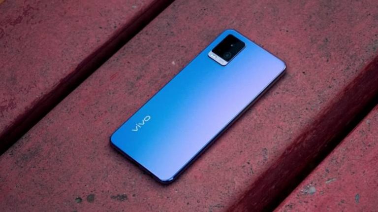 VIVO Introduces The Ultra-Sleek And High-On Fashion Smartphone With Unique AG Glass Technology