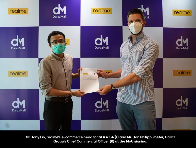 Fastest Growing Smartphone realme and the E-commerce Stronghold Daraz Form a Partnership