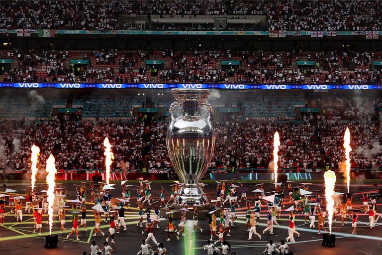 The beautiful moments of UEFA EURO 2020™ made magical by vivo
