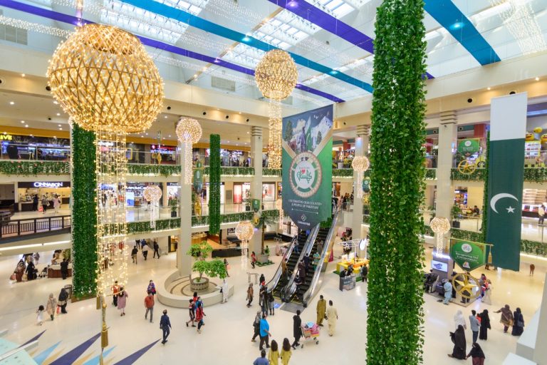 Karachi Festivities Magnify As The Dolmen Mall Celebrates Independence Week